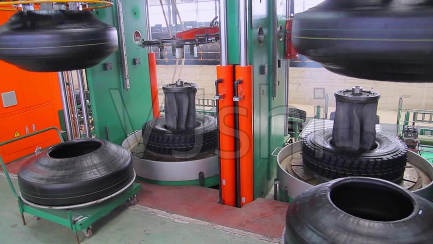 大型机械加工设备工厂车间轮胎生产线
